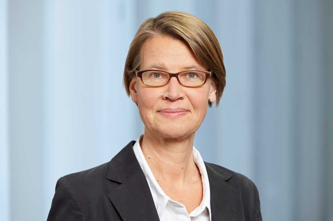 Prof. Julia Vorhol
