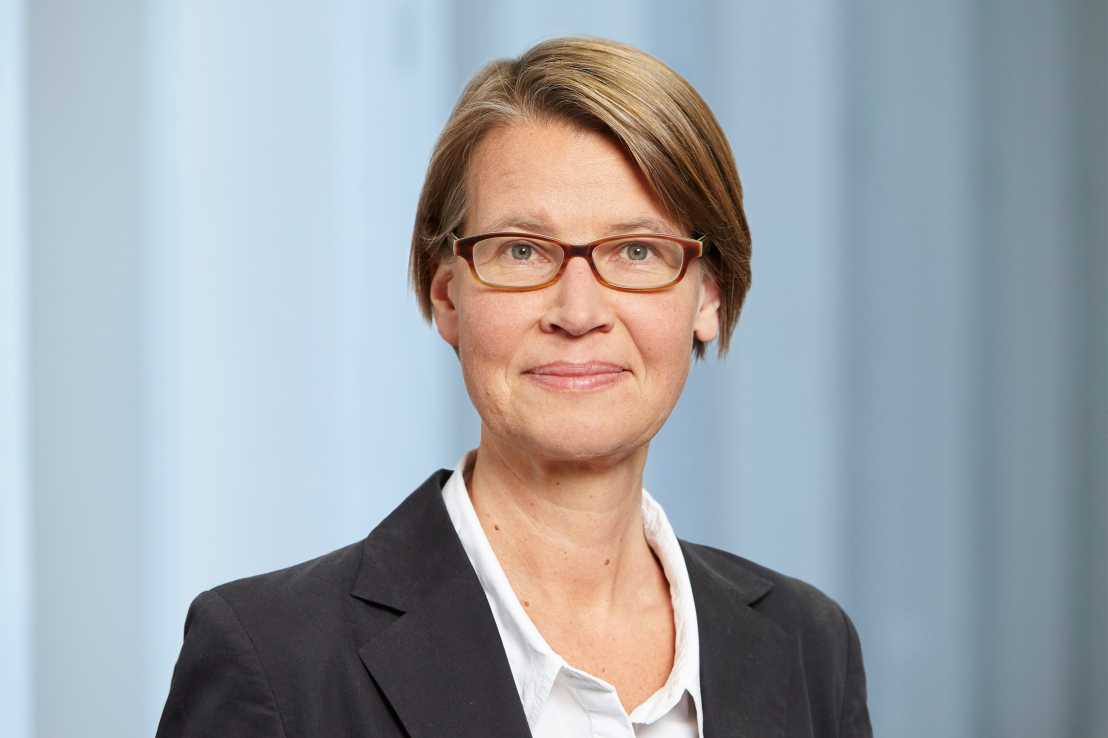 Prof. Julia Vorholt